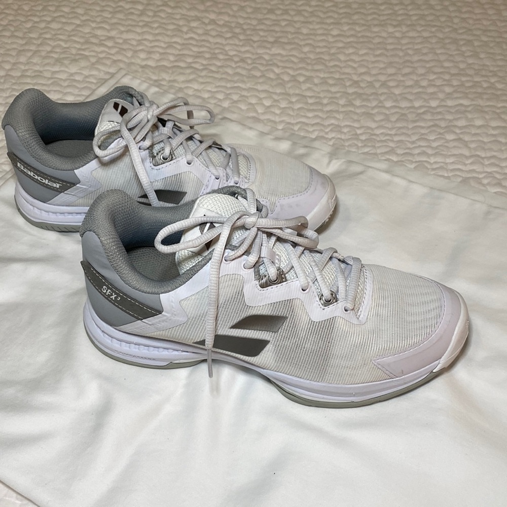 Babolat Women’s SFX3 All Court Tennis Shoes (silver/white)